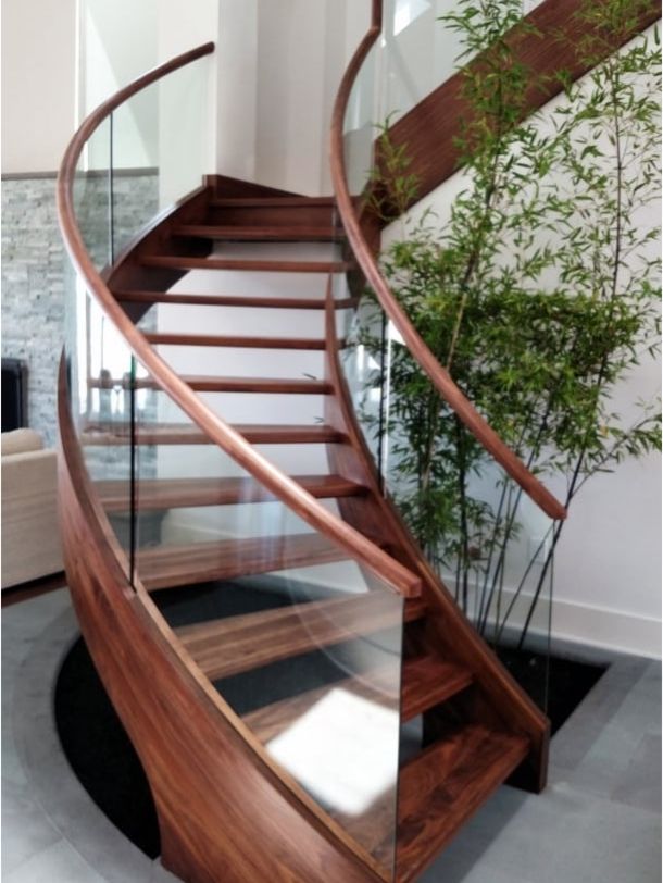 Staircase Bend Glass in Coimbatore