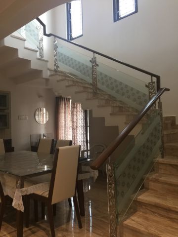 staircase glass in coimbatore